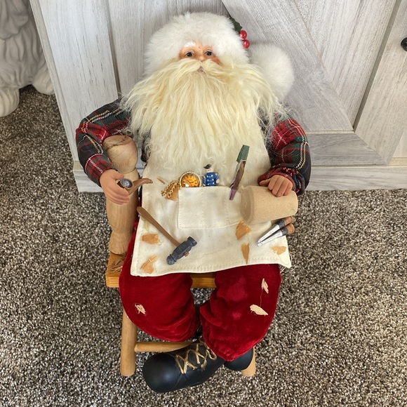 Vintage Sitting Santa W/ Tools & Paints Repairing Toys 13.5” Sitting on Chair - Picture 2 of 13
